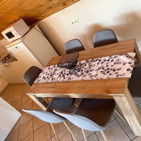 Esther Apartman Gyenesdiás Extérieur photo