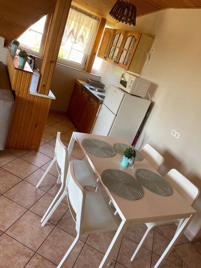 Esther Apartman Gyenesdiás Extérieur photo
